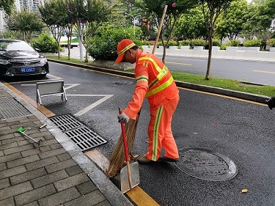 龍華觀湖項目道路清潔